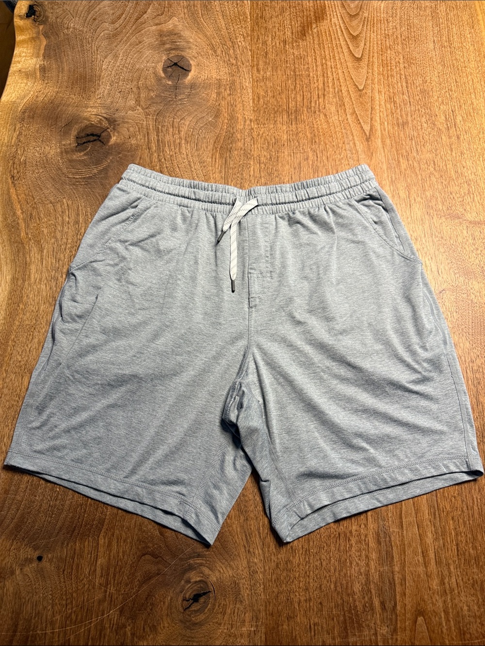 KIRKLAND SIGNATURE Athletic Shorts - L